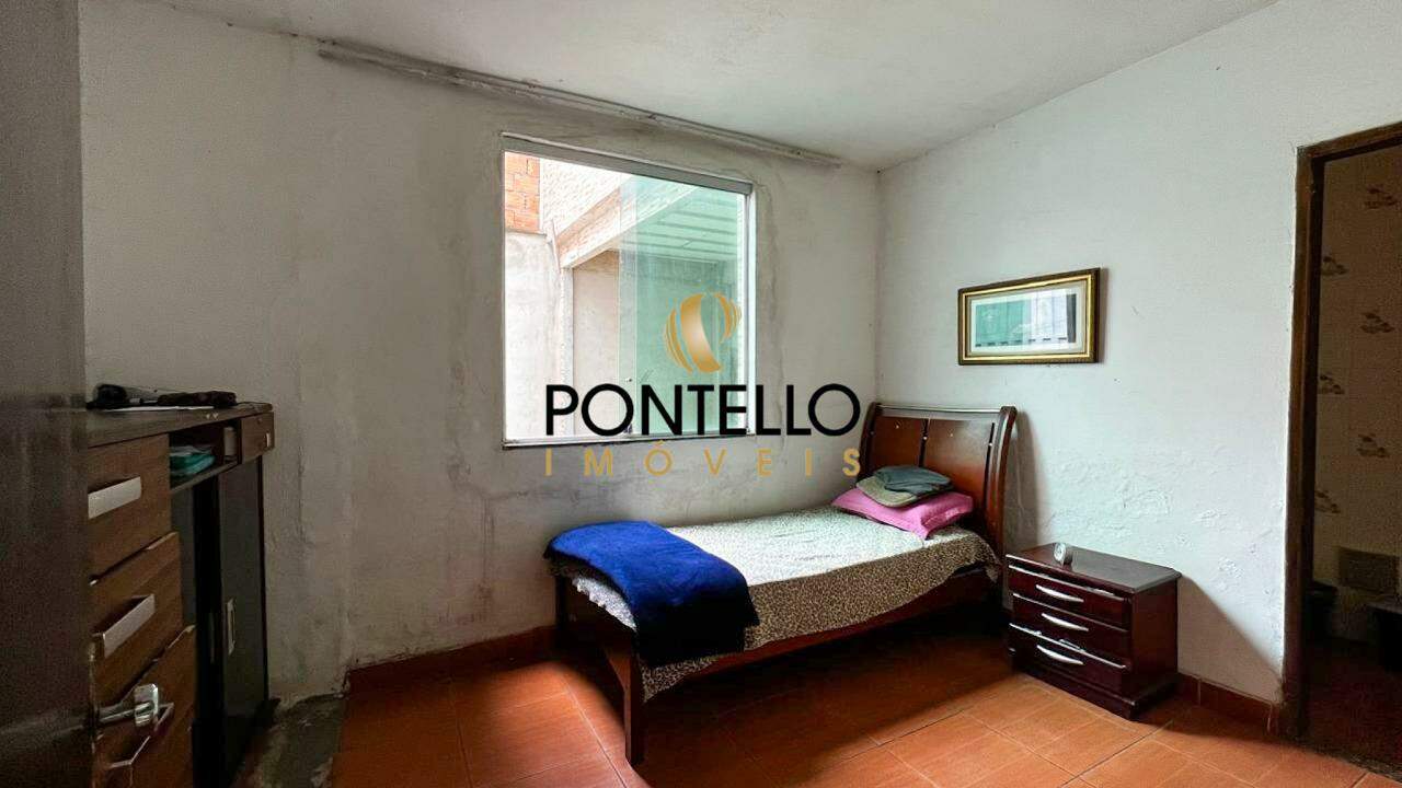 Casa à venda com 5 quartos, 175m² - Foto 12