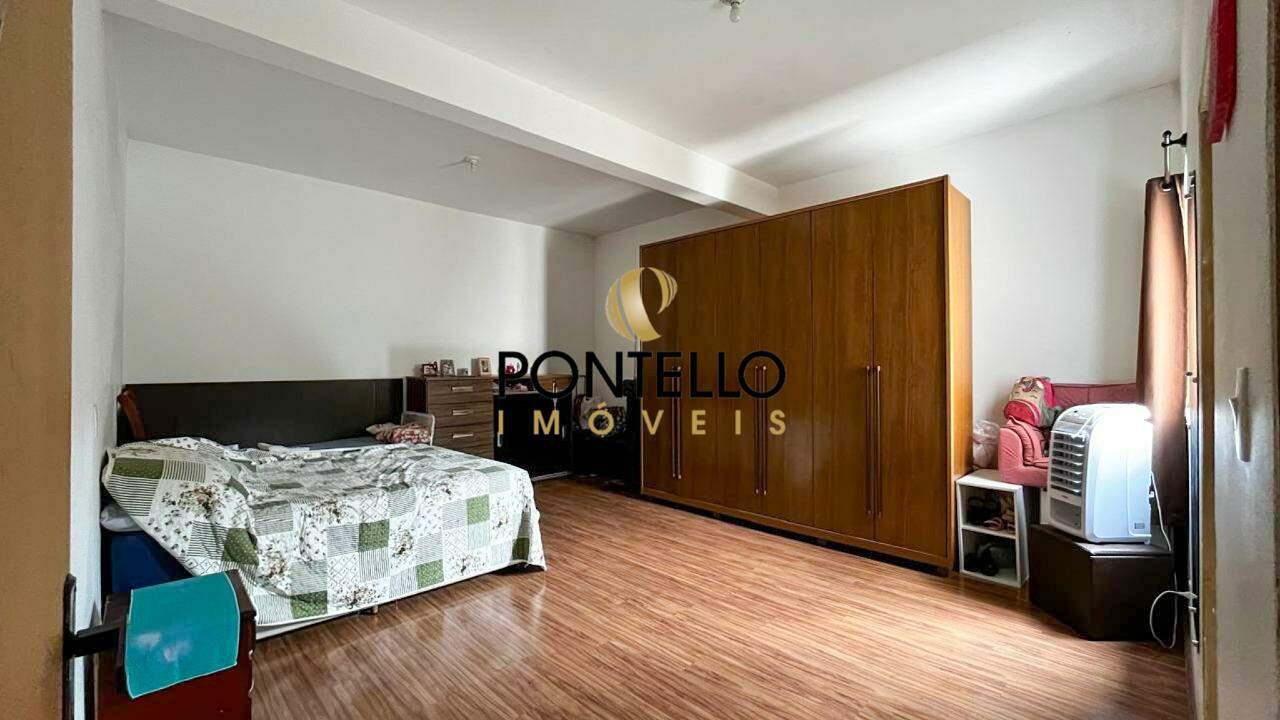 Casa à venda com 5 quartos, 175m² - Foto 25