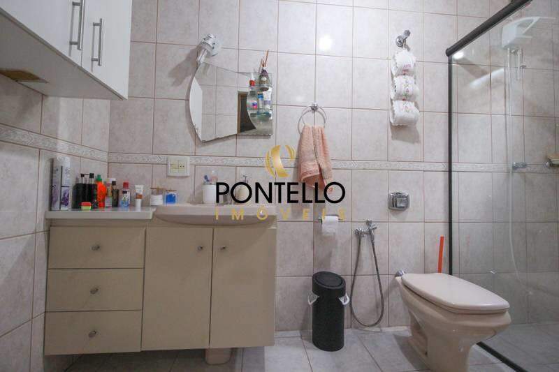 Casa à venda com 3 quartos, 187m² - Foto 12