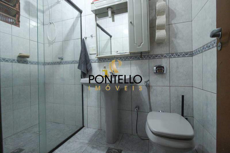 Casa à venda com 3 quartos, 187m² - Foto 13