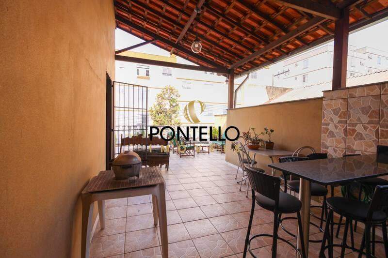 Casa à venda com 3 quartos, 187m² - Foto 17