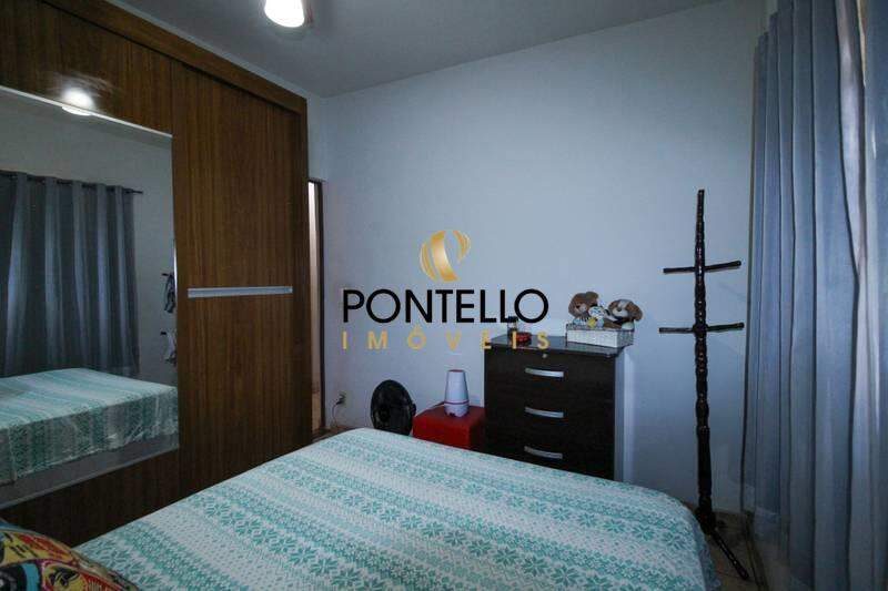 Casa à venda com 3 quartos, 187m² - Foto 8
