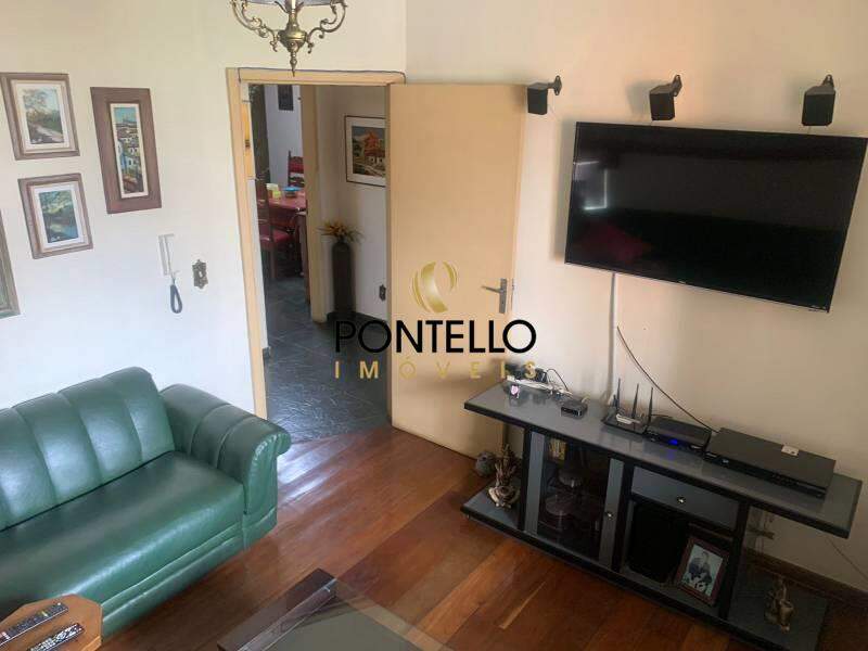 Casa, 4 quartos, 330 m² - Foto 1