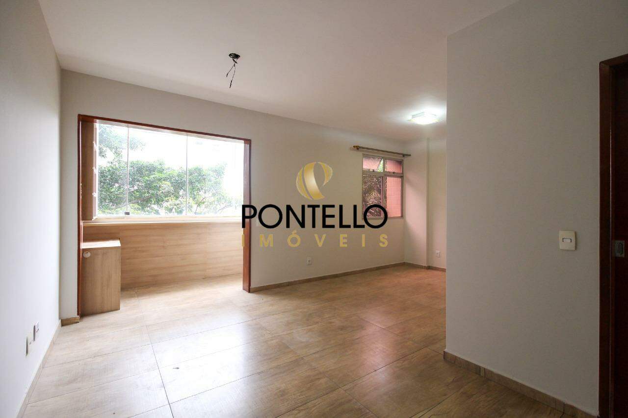 Apartamento à venda com 3 quartos, 90m² - Foto 4