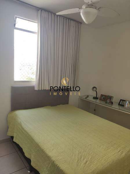 Apartamento à venda com 2 quartos, 60m² - Foto 11