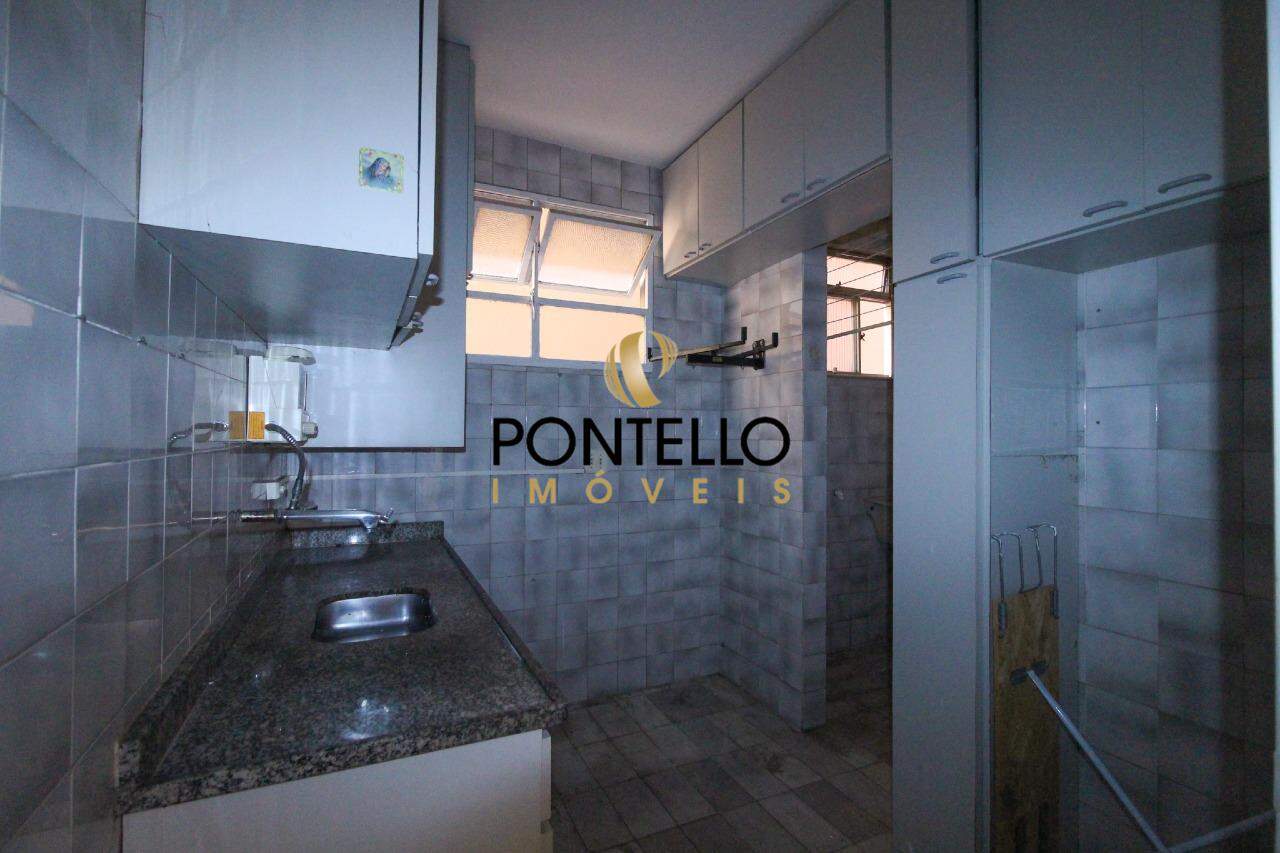 Apartamento à venda com 3 quartos, 75m² - Foto 7