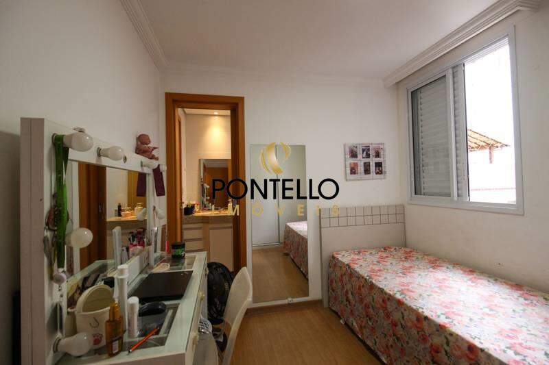 Apartamento à venda com 3 quartos, 74m² - Foto 13