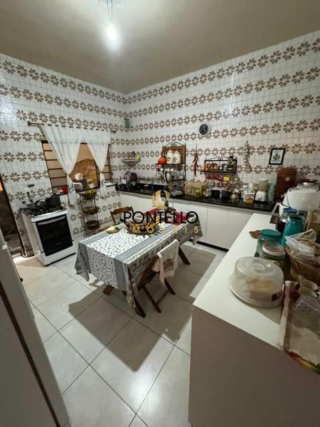 Casa, 4 quartos, 260 m² - Foto 8