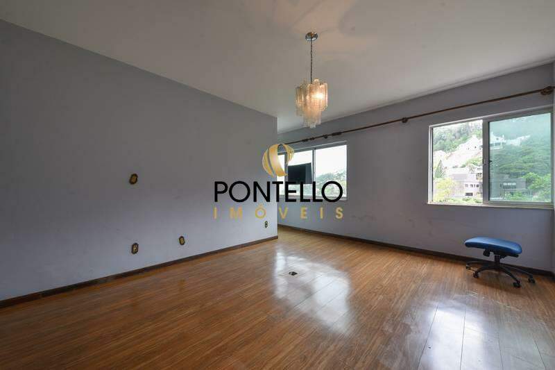 Casa à venda com 6 quartos, 679m² - Foto 18
