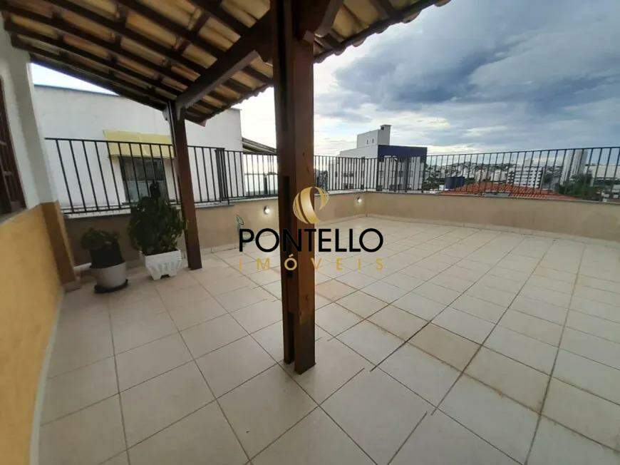 Cobertura à venda com 4 quartos, 170m² - Foto 3