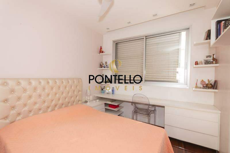 Apartamento à venda com 4 quartos, 152m² - Foto 7