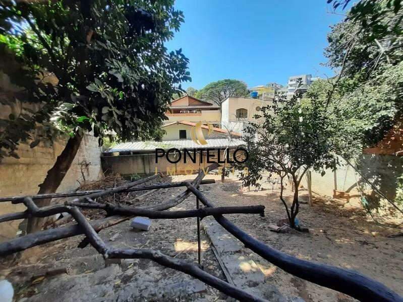 Casa, 6 quartos, 420 m² - Foto 24