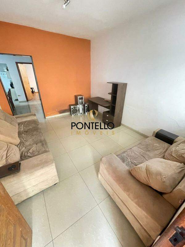 Casa, 3 quartos, 400 m² - Foto 1