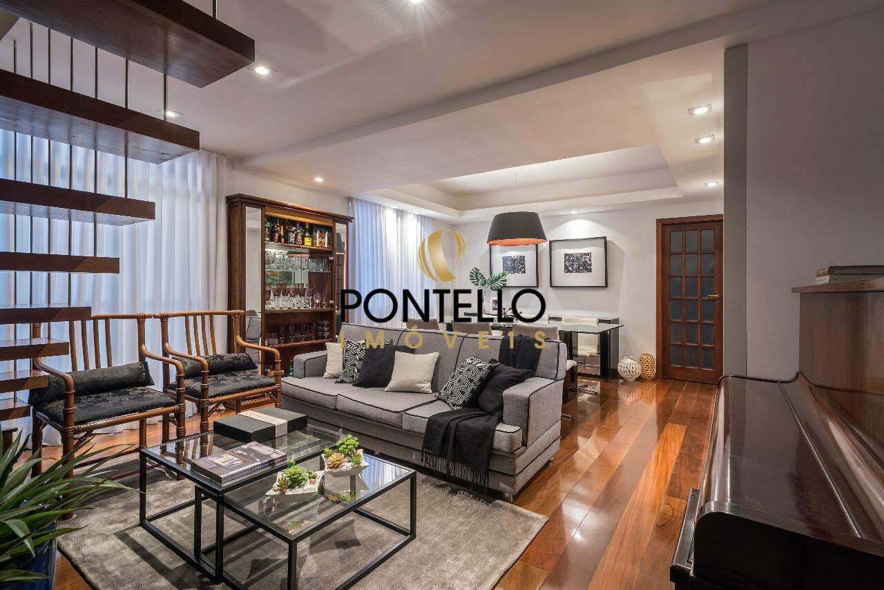 Cobertura à venda com 4 quartos, 250m² - Foto 2