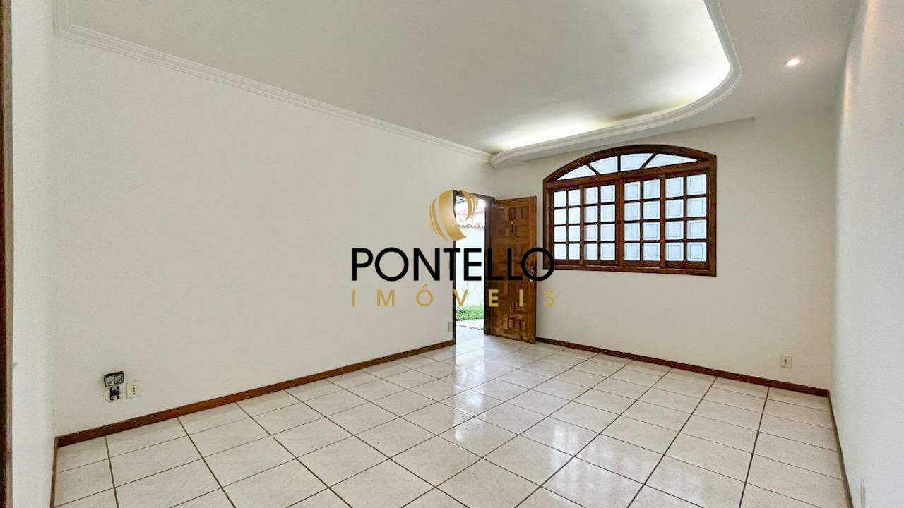 Casa à venda com 3 quartos, 112m² - Foto 6