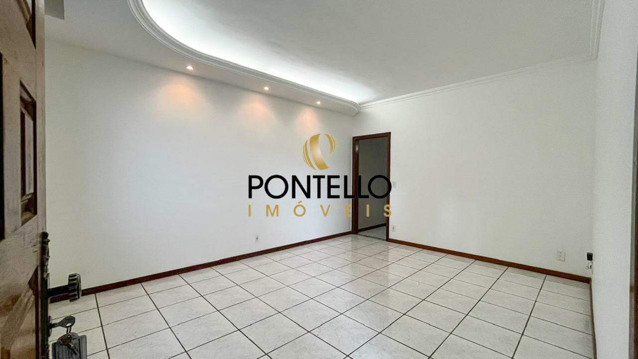 Casa à venda com 3 quartos, 112m² - Foto 5