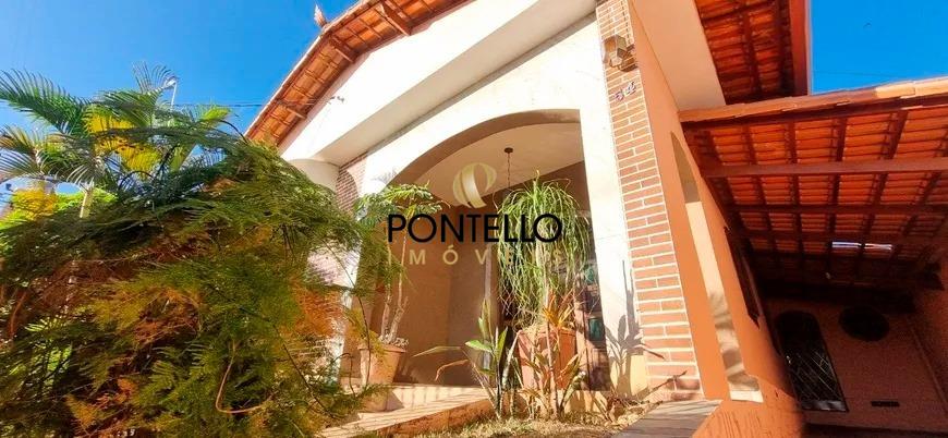 Casa, 3 quartos, 257 m² - Foto 1