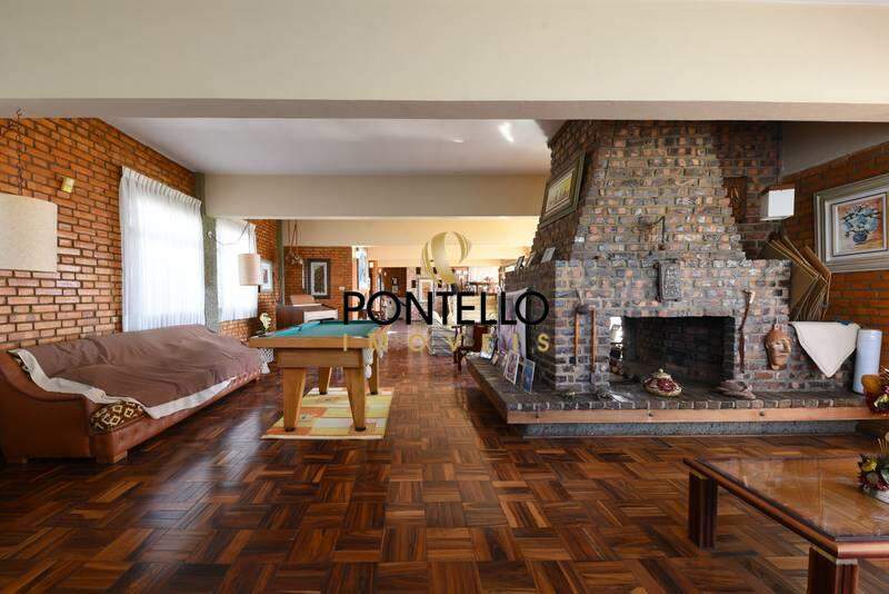 Casa à venda com 5 quartos, 691m² - Foto 2