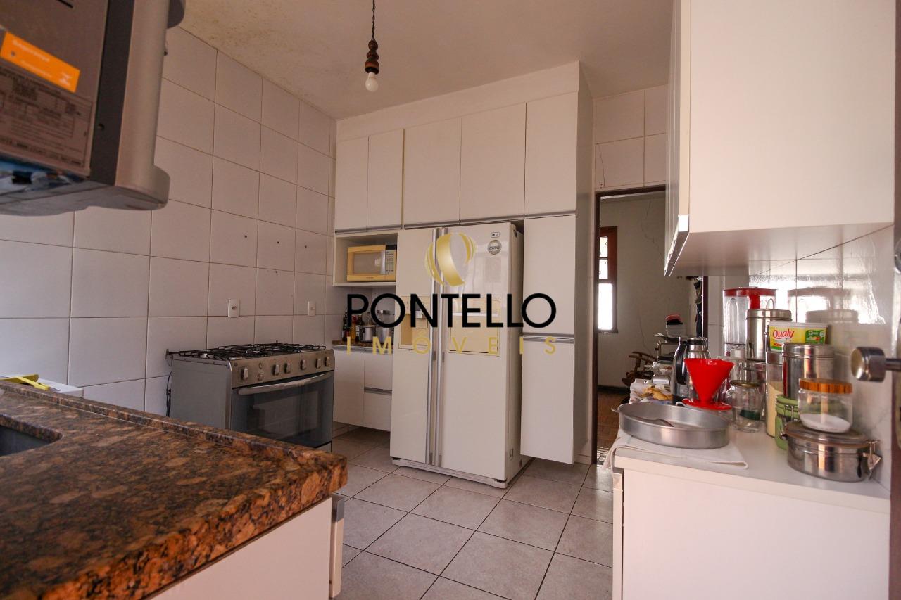 Casa, 4 quartos, 270 m² - Foto 22