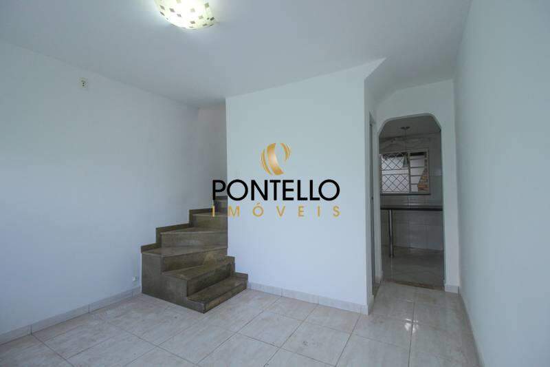 Chácara à venda com 2 quartos, 60m² - Foto 1