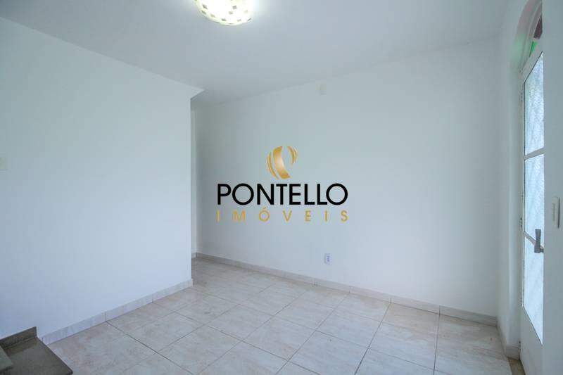 Chácara à venda com 2 quartos, 60m² - Foto 2