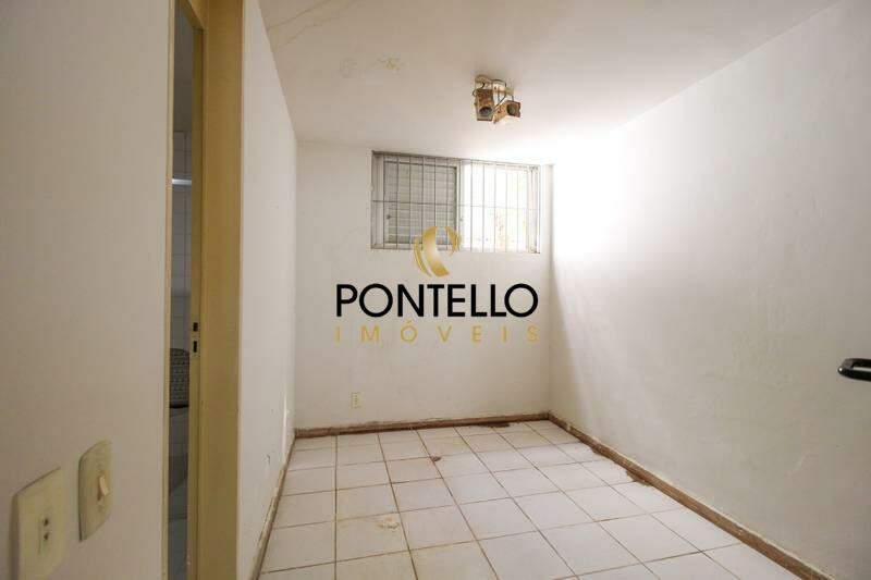 Casa à venda com 5 quartos, 412m² - Foto 1