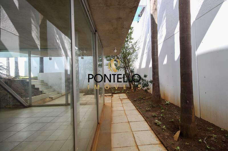 Casa à venda com 5 quartos, 412m² - Foto 6