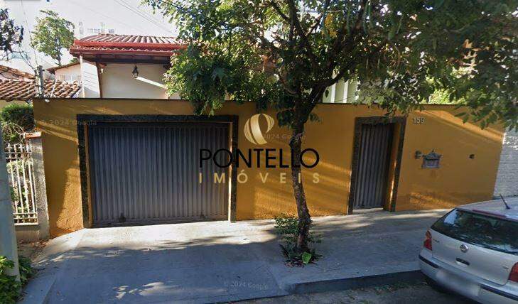 Casa, 3 quartos, 270 m² - Foto 1