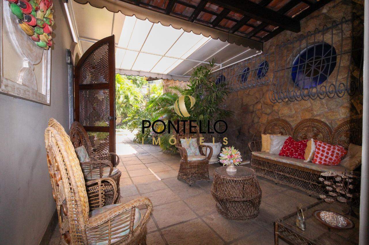 Casa à venda com 4 quartos, 715m² - Foto 8