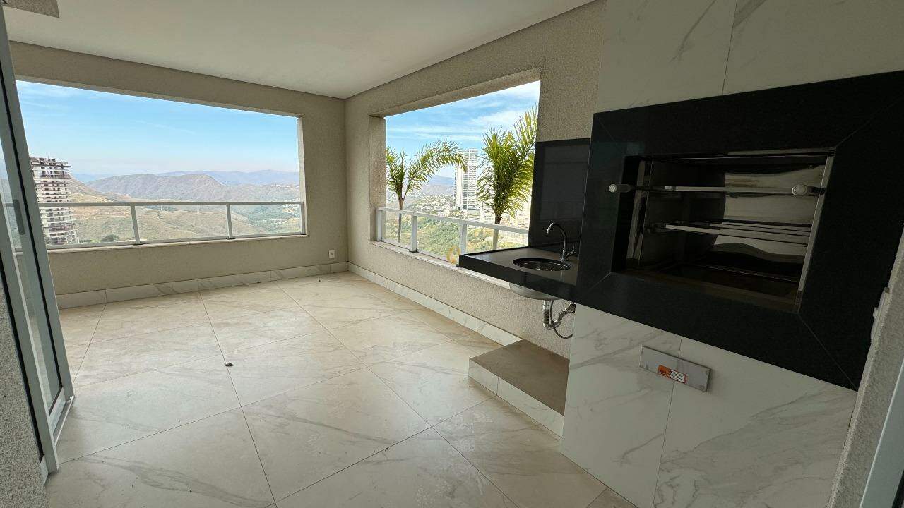 Apartamento para alugar com 4 quartos, 203m² - Foto 6