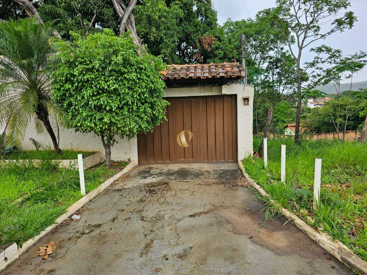 Chácara à venda com 4 quartos, 227m² - Foto 2
