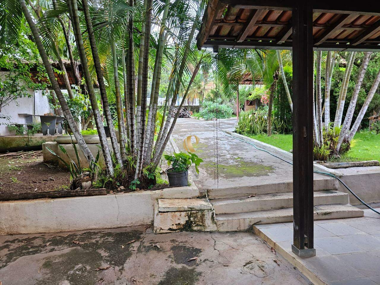 Chácara à venda com 4 quartos, 227m² - Foto 24