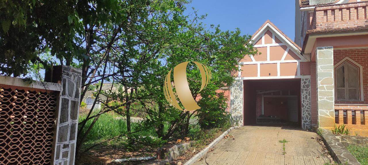 Casa para alugar com 4 quartos, 1469m² - Foto 8