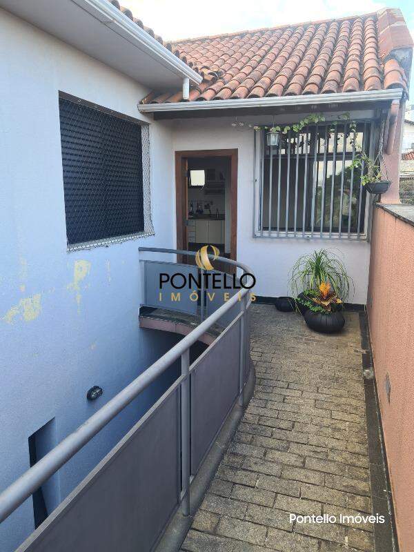 Casa à venda com 5 quartos, 464m² - Foto 4