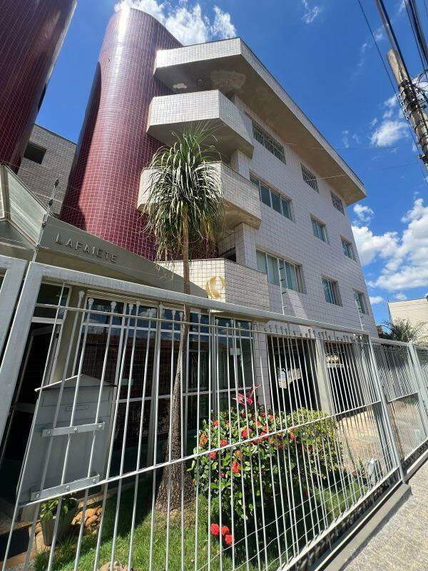 Apartamento, 3 quartos, 155 m² - Foto 1
