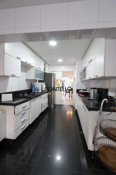 Apartamento à venda com 4 quartos, 200m² - Foto 20
