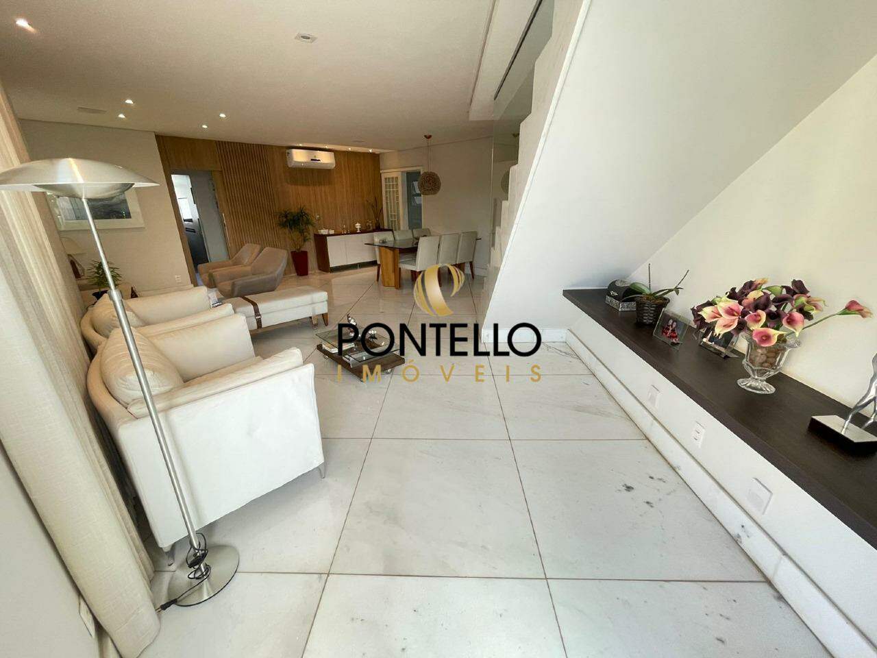 Cobertura à venda com 4 quartos, 252m² - Foto 4