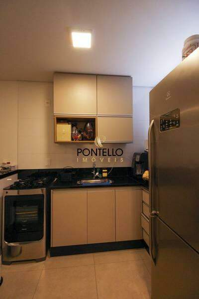 Cobertura à venda com 2 quartos, 116m² - Foto 1