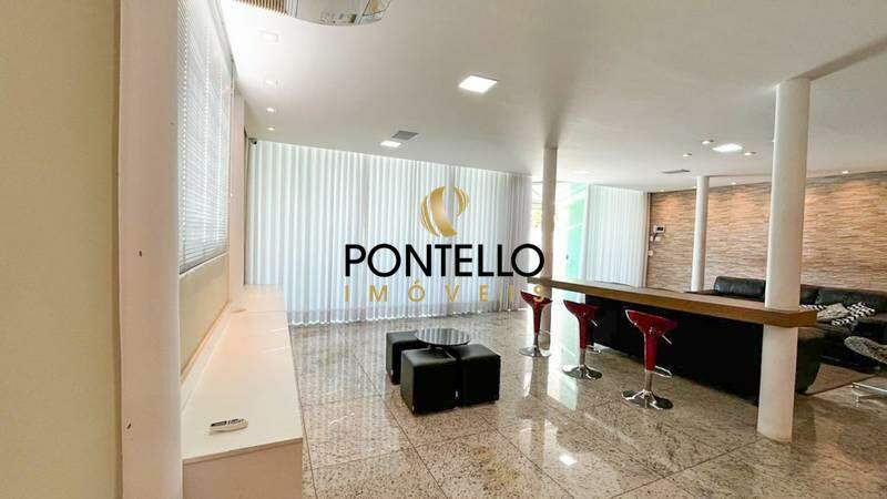 Casa, 4 quartos, 333 m² - Foto 1