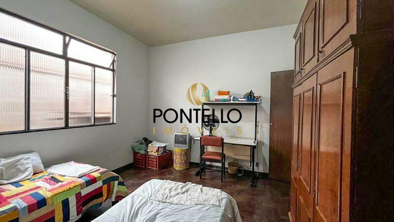 Casa, 4 quartos, 300 m² - Foto 17
