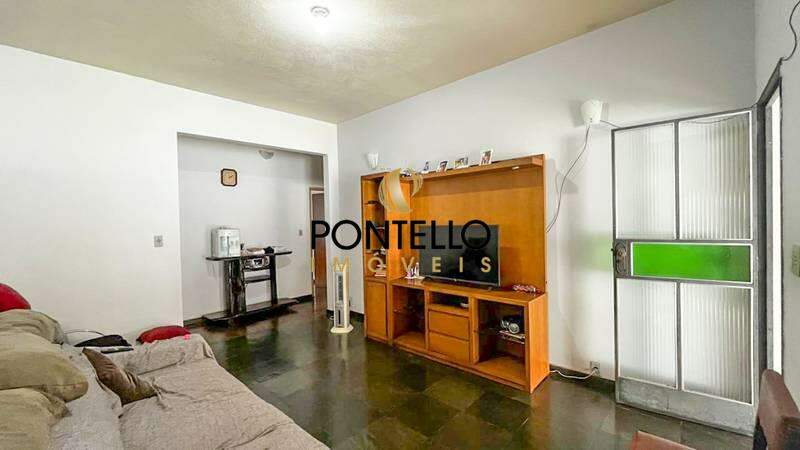 Casa, 4 quartos, 300 m² - Foto 2