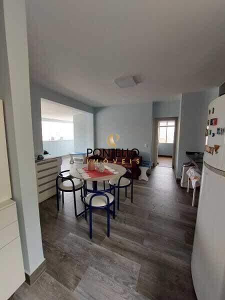 Apartamento à venda com 2 quartos, 123m² - Foto 4