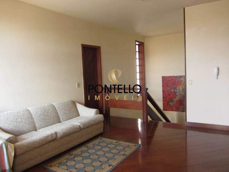 Casa à venda com 4 quartos, 354m² - Foto 14