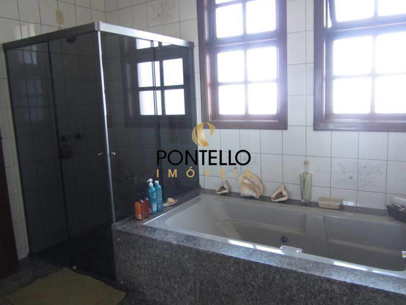 Casa à venda com 4 quartos, 354m² - Foto 21