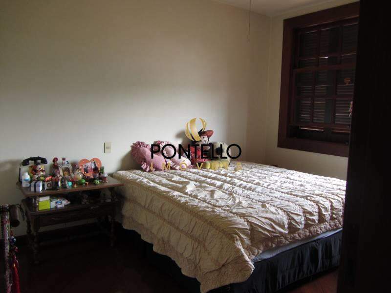 Casa à venda com 4 quartos, 354m² - Foto 24