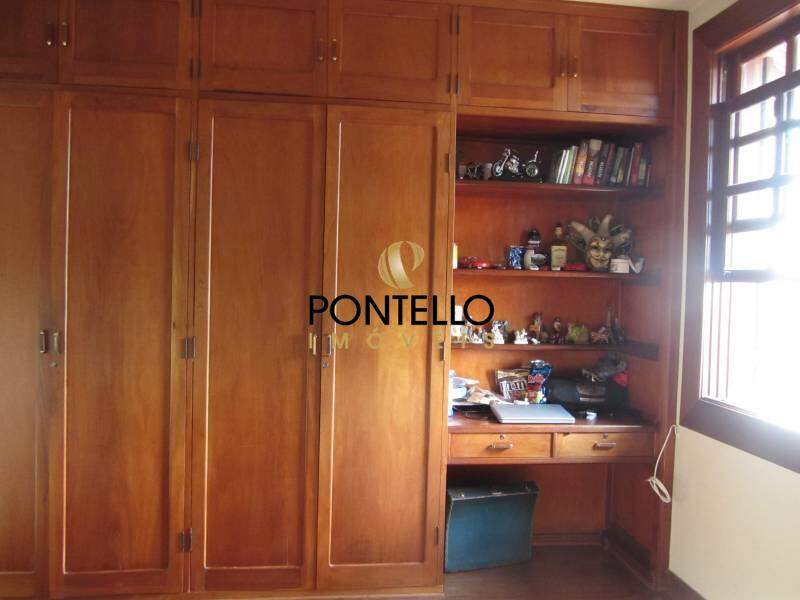 Casa à venda com 4 quartos, 354m² - Foto 25