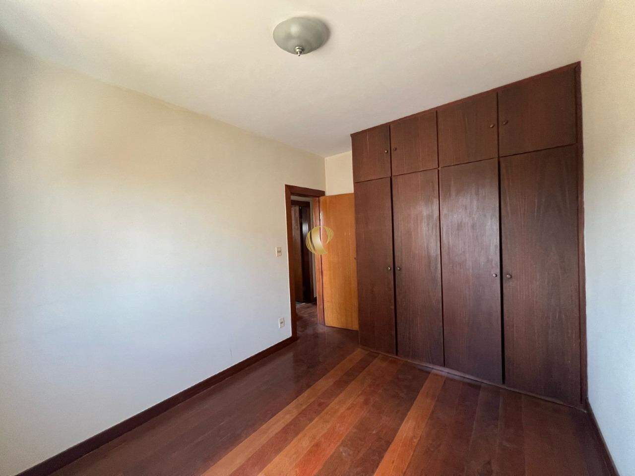 Apartamento à venda com 3 quartos, 155m² - Foto 21