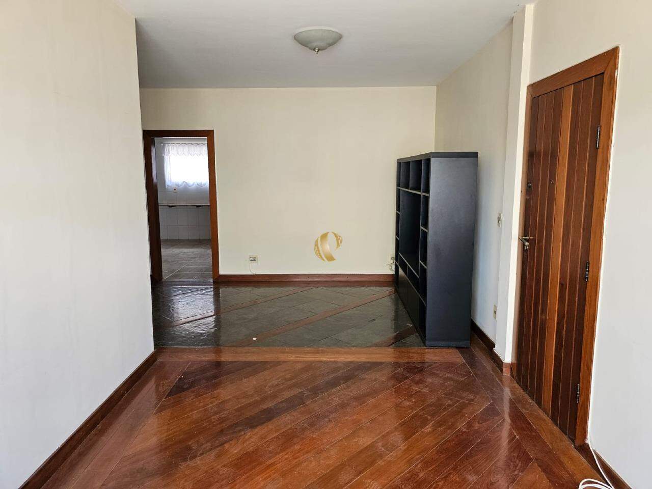 Apartamento à venda com 3 quartos, 155m² - Foto 7