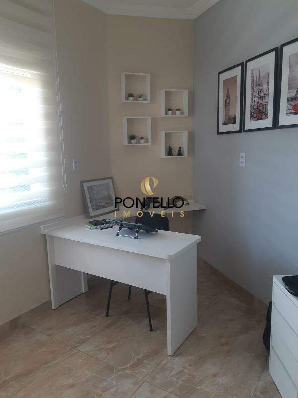 Casa à venda com 6 quartos, 400m² - Foto 25
