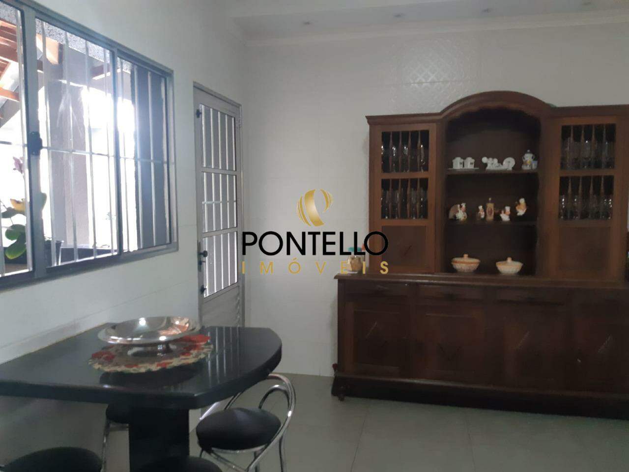 Casa à venda com 6 quartos, 400m² - Foto 9